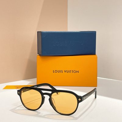 LV Sunglasses — 4