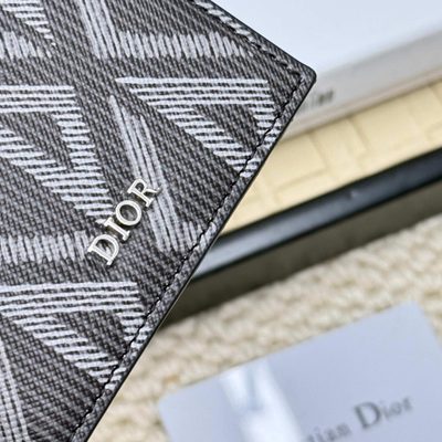 Accessories — 4
