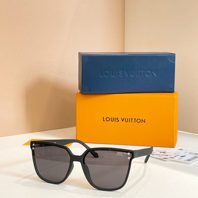 LV Sunglasses — 4