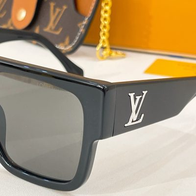 LV Sunglasses — 6