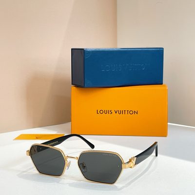 LV Sunglasses — 7