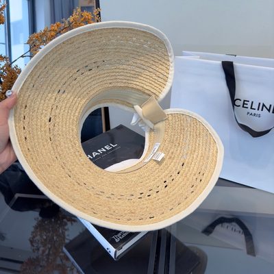 Chanel straw sun visor — 7