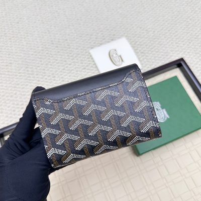 Accessories — 3