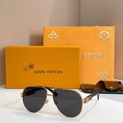 LV Sunglasses — 4