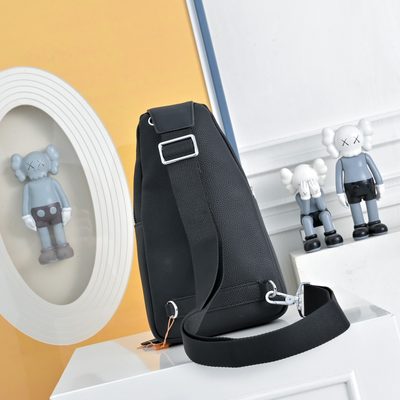 Hermes leather sling bag — 3