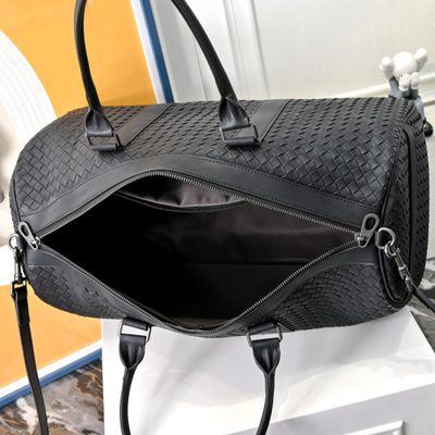 Bottega Veneta Intrecciato leather duffle bag — 9