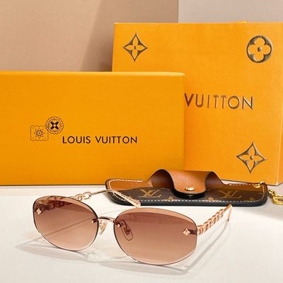 LV Sunglasses — 4
