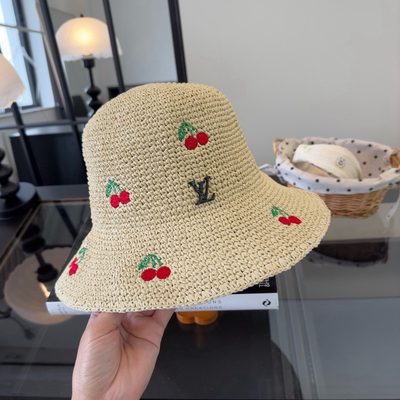 LV bucket hat — 3