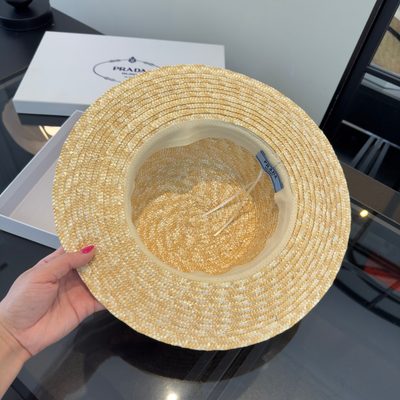 Prada bucket hat — 8