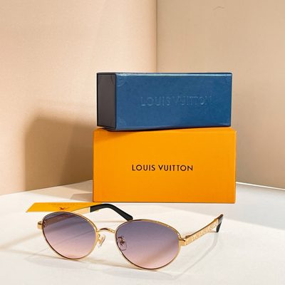 LV Sunglasses — 6