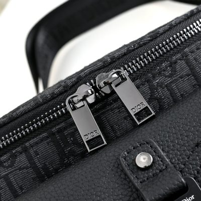 Dior Saddle Belt Bag — 6