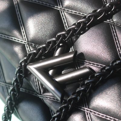 Louis Vuitton Bag — 4
