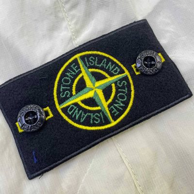 Stone Island — 9