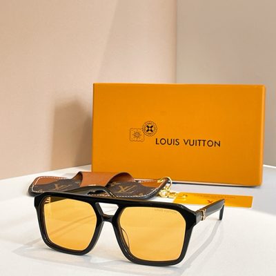 LV Sunglasses — 6
