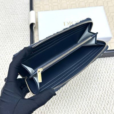 Accessories — 5