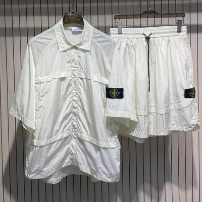 Stone Island — 4