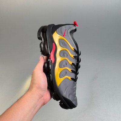 Nike Air Max Plus trainers — 4