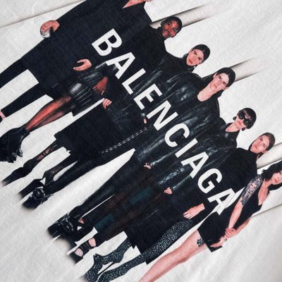 Balenciaga T-Shirt — 4