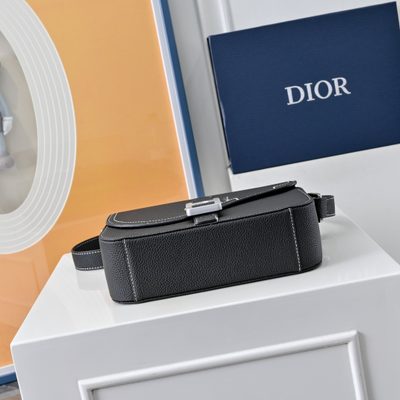 Dior Saddle Messenger Bag — 4