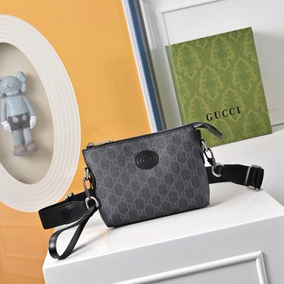 Gucci Interlocking G Messenger bag