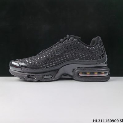 Nike Air Max Plus trainers — 3