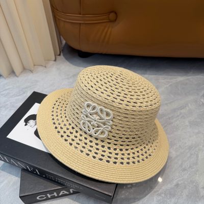 Loewe Anagram bucket hat — 6