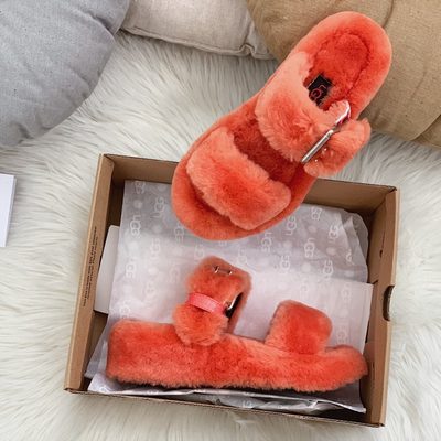 UGG Women's Oh Yeah is a fluffy sheepskin sandal — 6