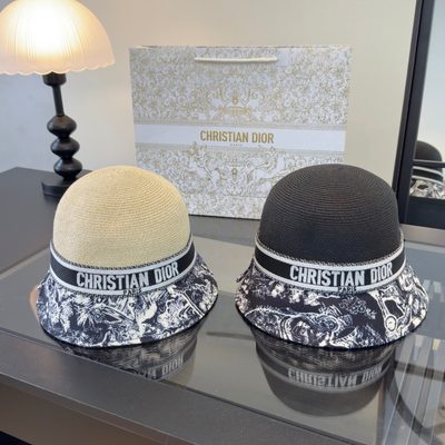 Dior bucket hat — 10