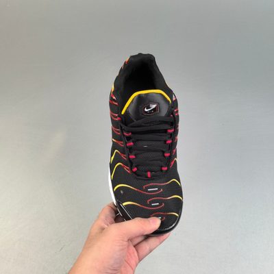 Nike Air Max Plus trainers — 4