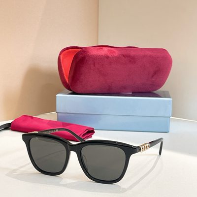 Gucci Sunglasses — 4