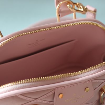 Louis Vuitton Bag — 9