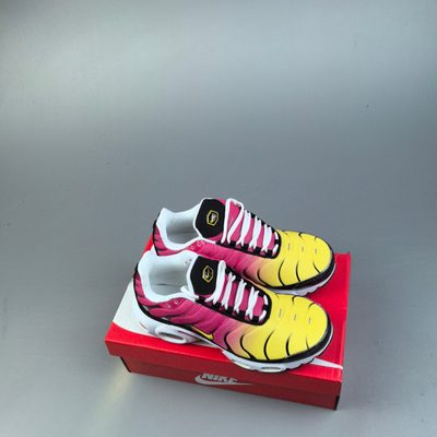 Nike Air Max Plus trainers — 5