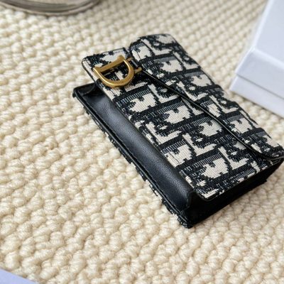 Accessories — 4