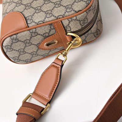 Gucci GG Emblem small crossbody bag — 7