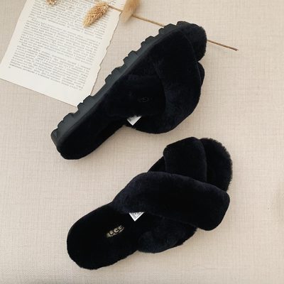 UGG Fuzzette slippers — 3