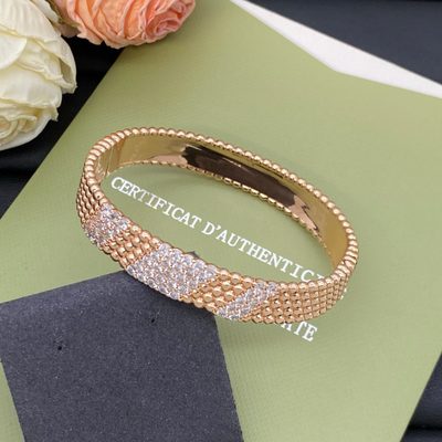 Van Cleef & Arpels — 8
