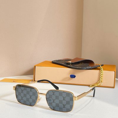LV Sunglasses — 5
