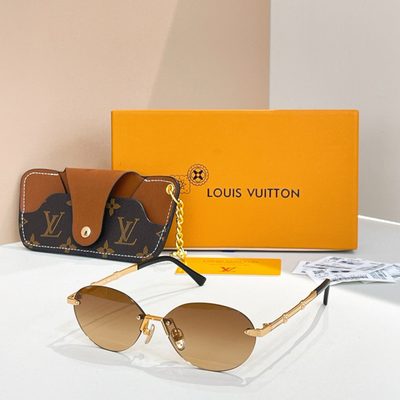 LV Sunglasses — 6