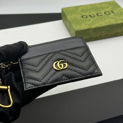 Gucci card holder — 8