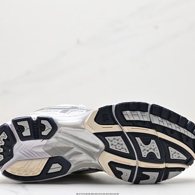 ASICS GEL-KAYANO 14 — 214