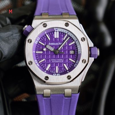 AP Watch — 8
