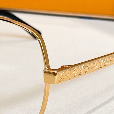 LV Sunglasses — 9