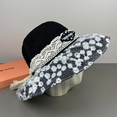 Miu Miu pink daisy lace sun hat — 4