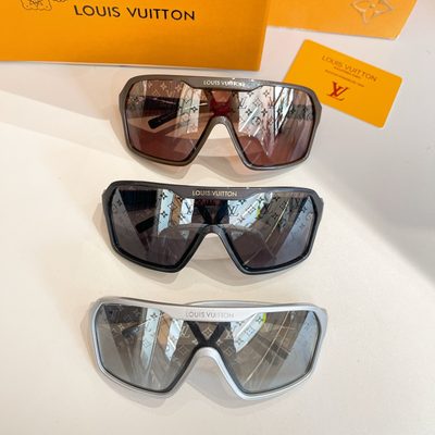 LV Sunglasses — 8