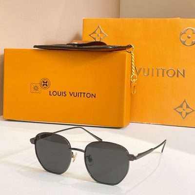 LV Sunglasses — 5