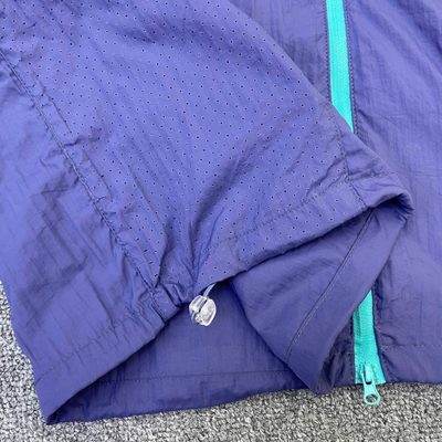 Stone Island — 8