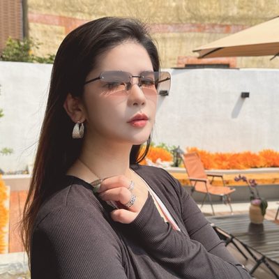 YSL Sunglasses — 7