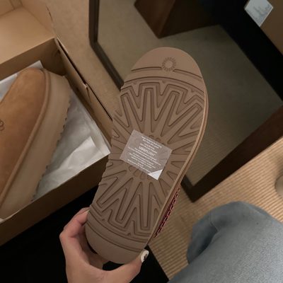 UGG Tazz II platform slippers — 8