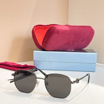 Gucci Sunglasses — 5