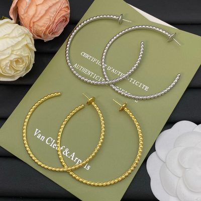 Van Cleef & Arpels — 6